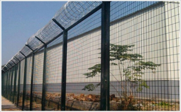 刺繩護(hù)欄網(wǎng)